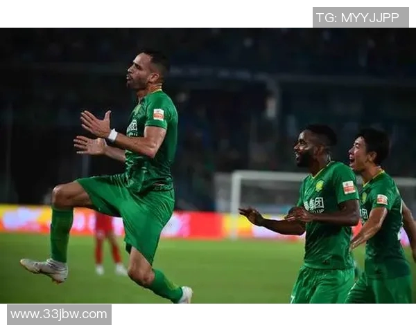 国安与权健今晚对决胜负难测球迷期待精彩赛事分析