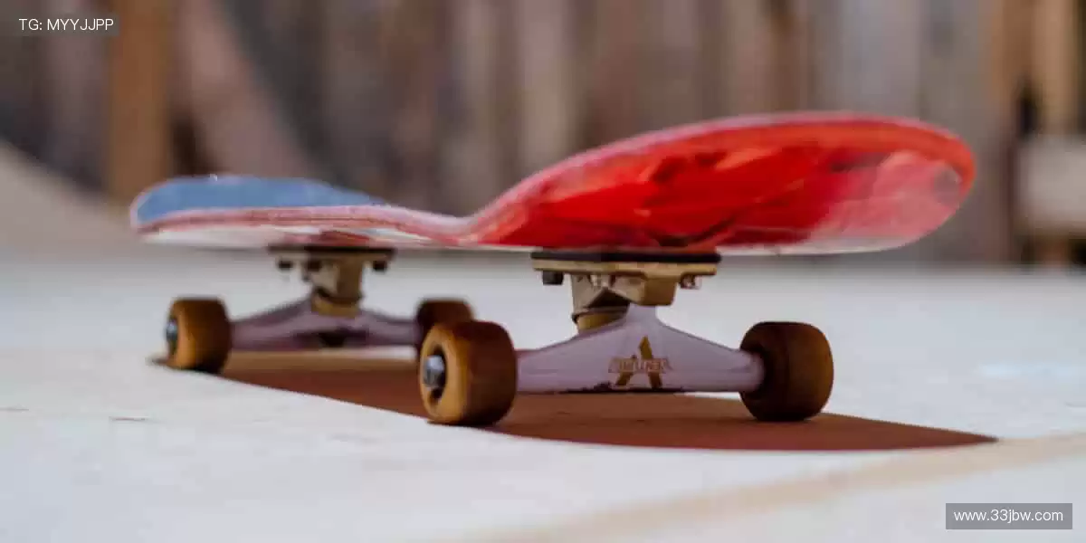 🌟限量周边，让热爱触手可及！🎭